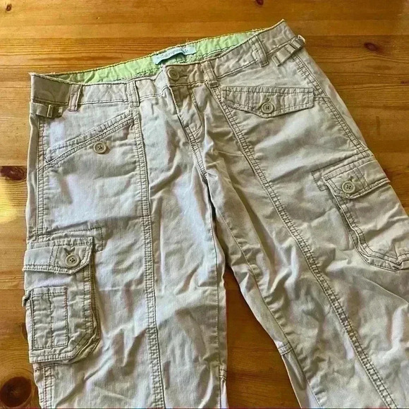 Aeropostale Capris - Picture 1 of 9